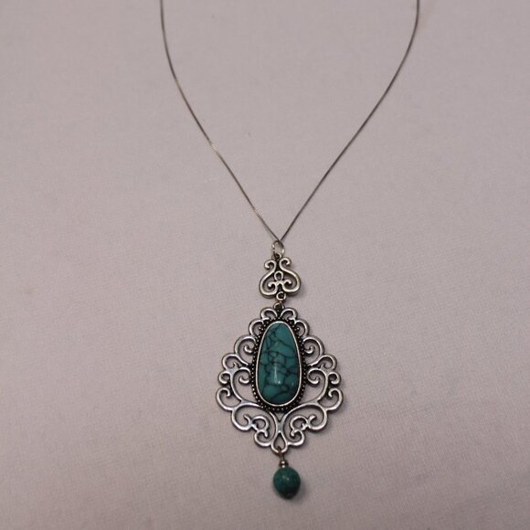Silver and Turquoise Pendant on a Sterling Silver Necklace - Picture 5 of 14